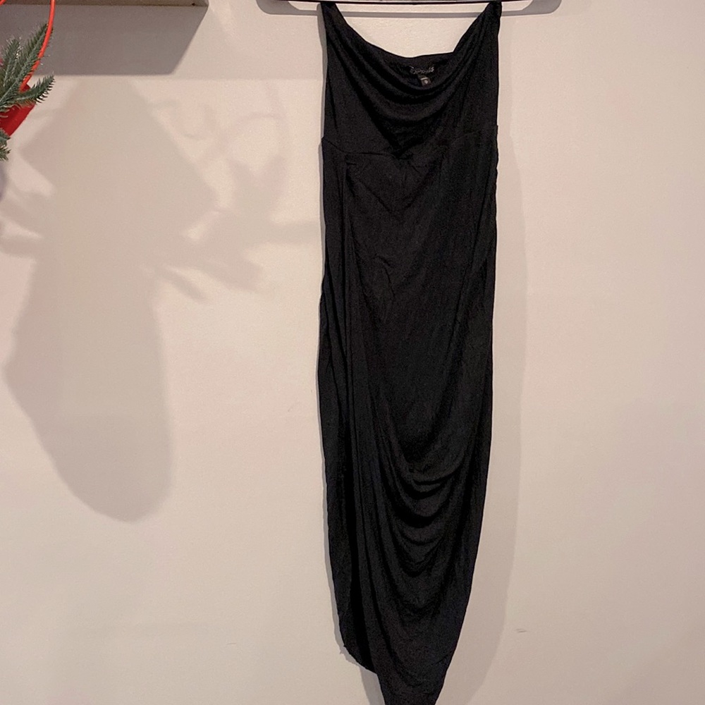 Woman’s XS Express Strapless Dress